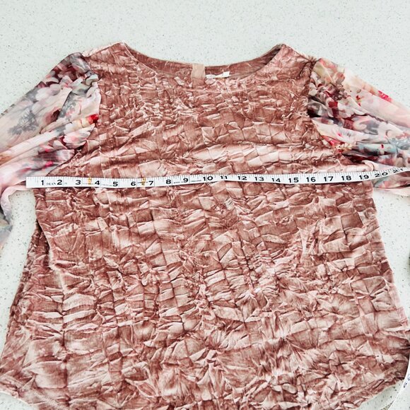 Anthropologie Velvet & Silky Puff Sleeve Blouse by Meadow Rue - Picture 7 of 9